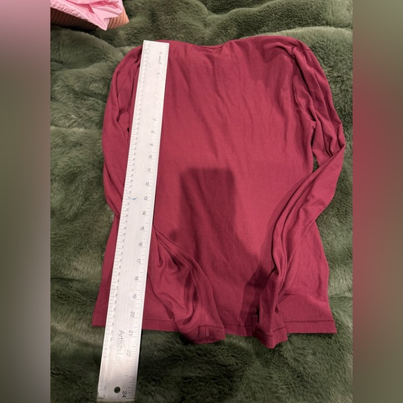 Skims Soft Lounge Split Neck Long Sleeve Top - Picture 3 of 5